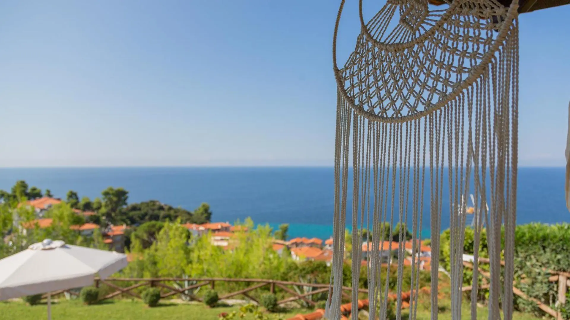 Aparthotel Palamidi Agia Paraskevi  Grecia
