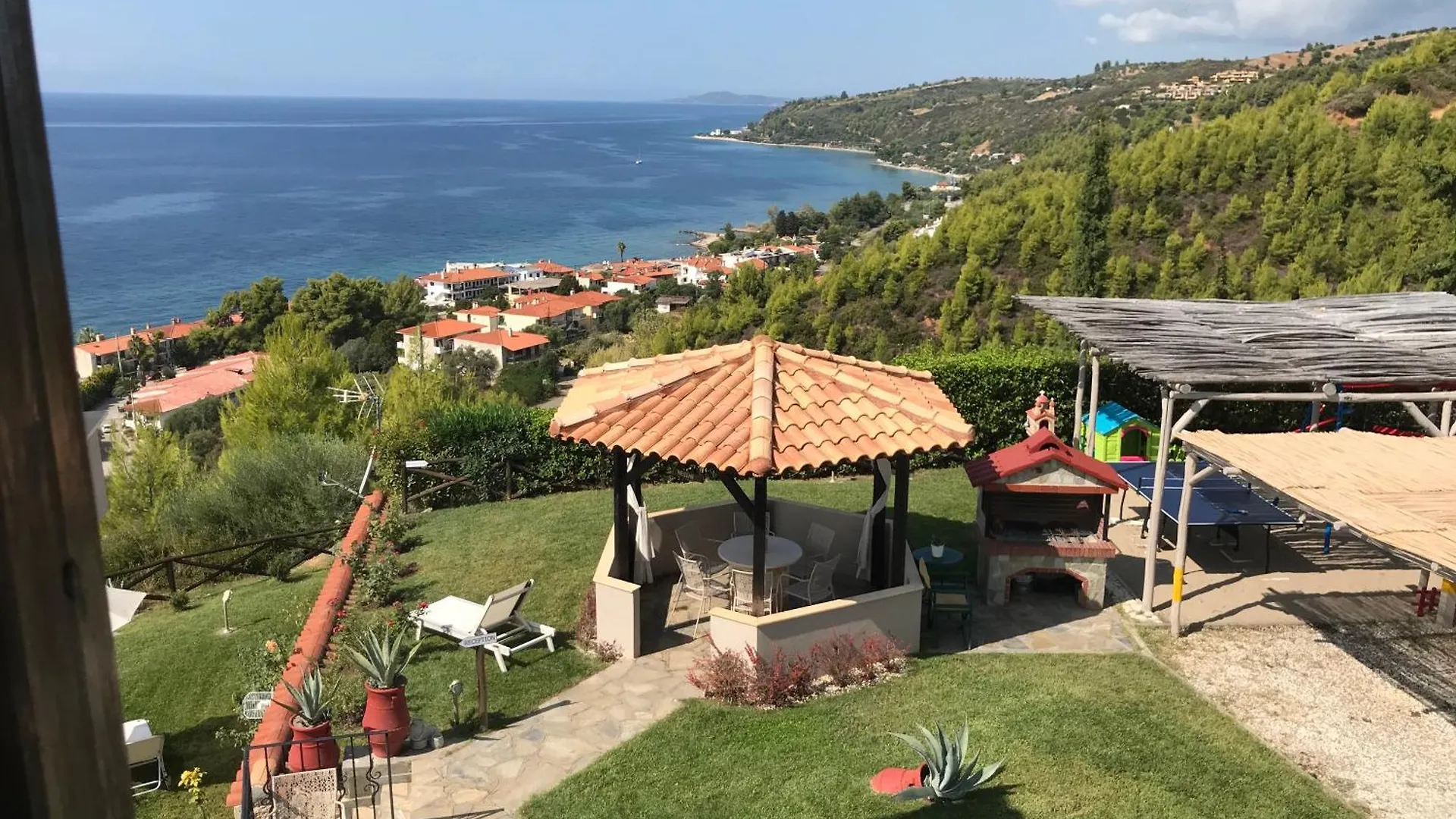 Aparthotel Palamidi Agia Paraskevi